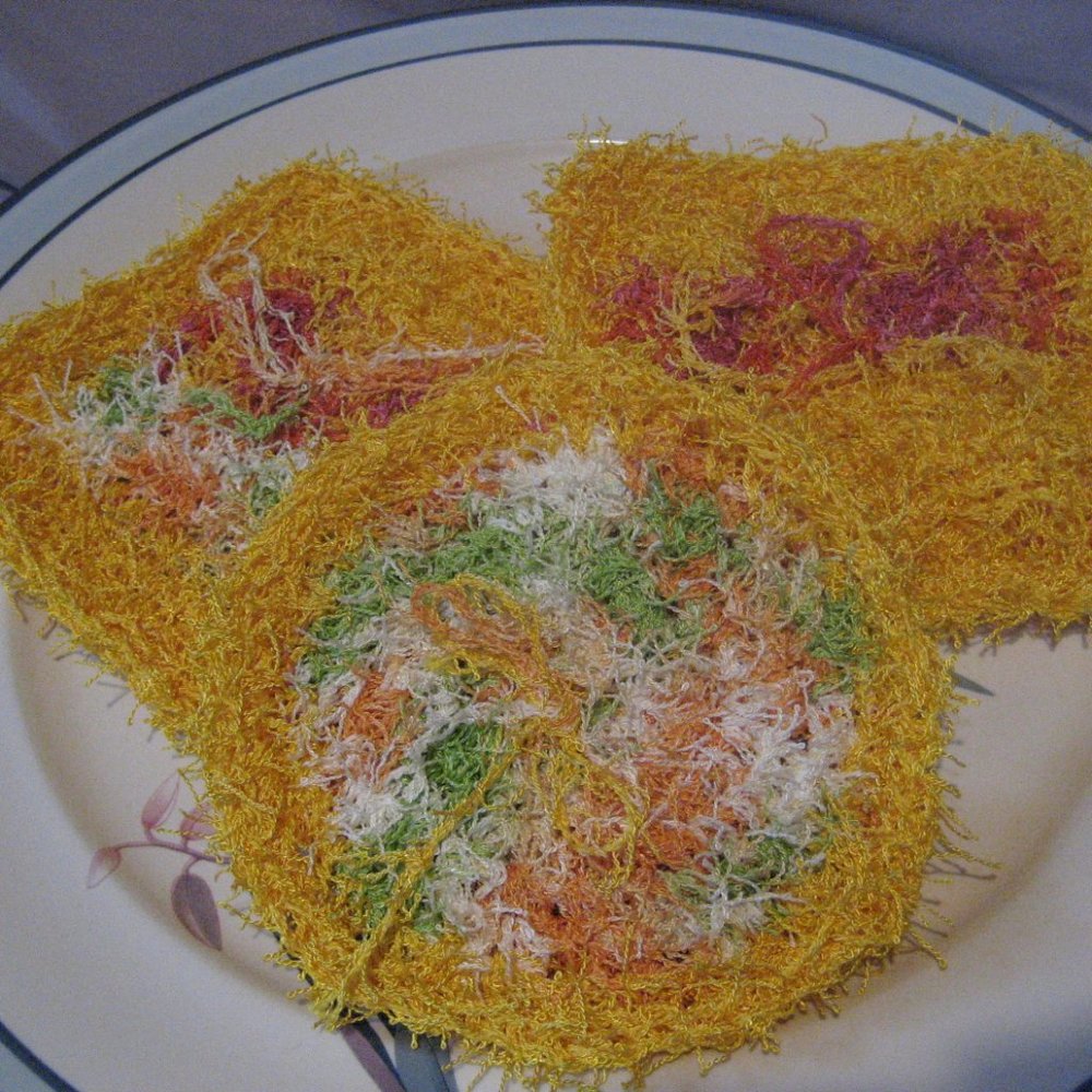 Handmade scrubbies - Picture 8 of 9